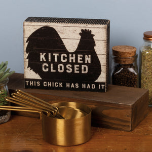 “Kitchen Closed” Box Sign