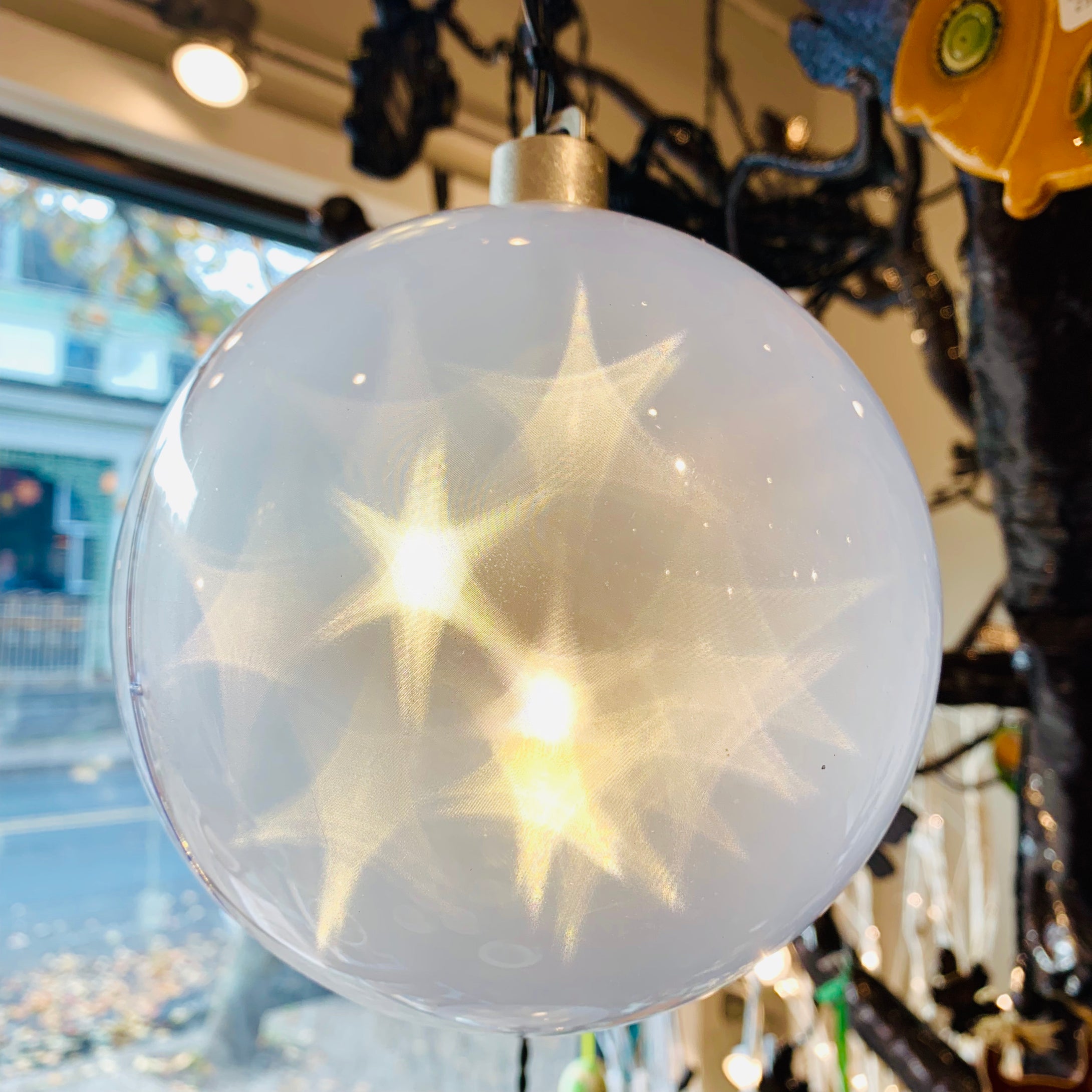 Starfire Sphere 6'' Warm White Light Ball