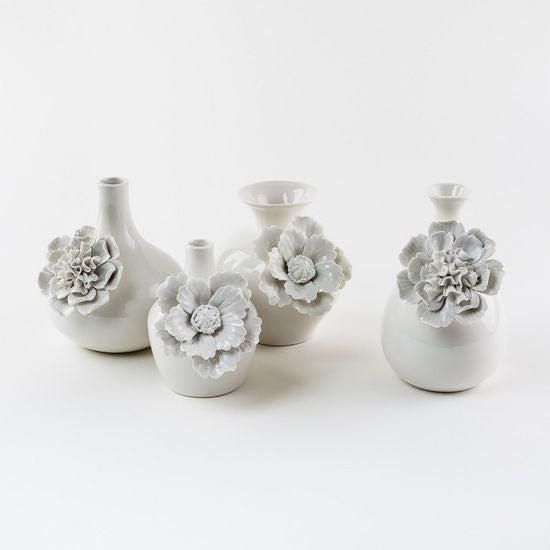 White Flower Vase, Lg, 4 Asst, 6